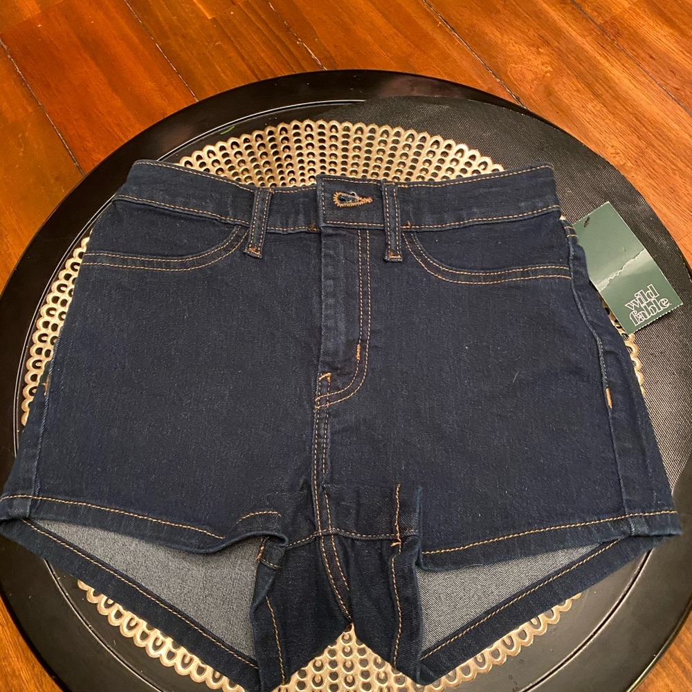 NWT high rise short shorts